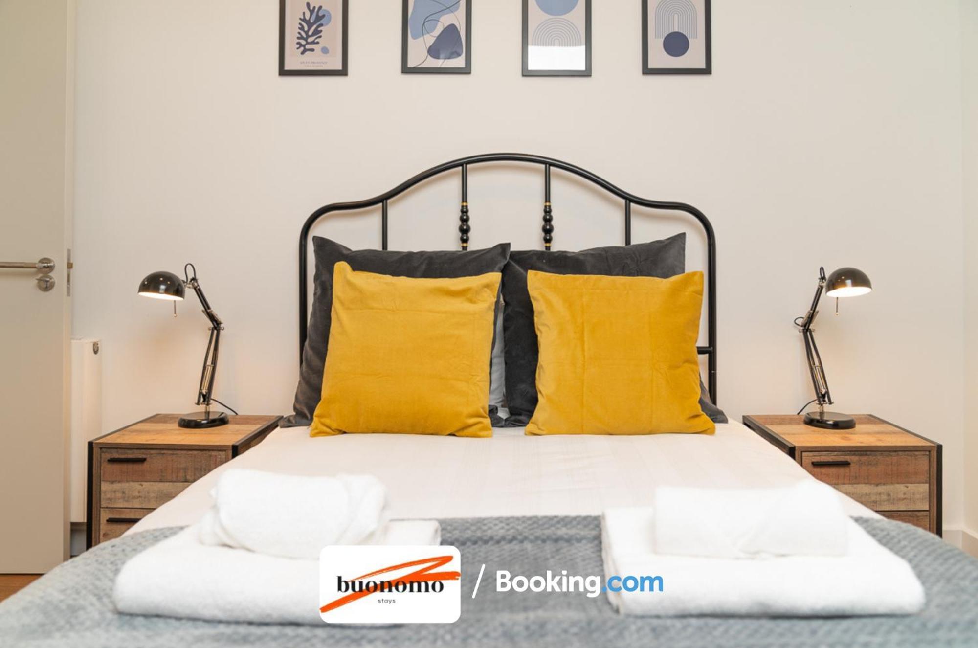Two Bedroom Apartment At Buonomo Stays Short Lets & Serviced Accommodation Londra Dış mekan fotoğraf